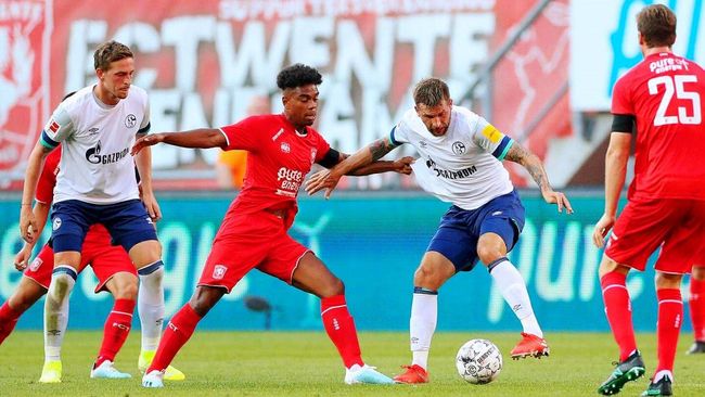 名天赋异禀 名天赋异禀