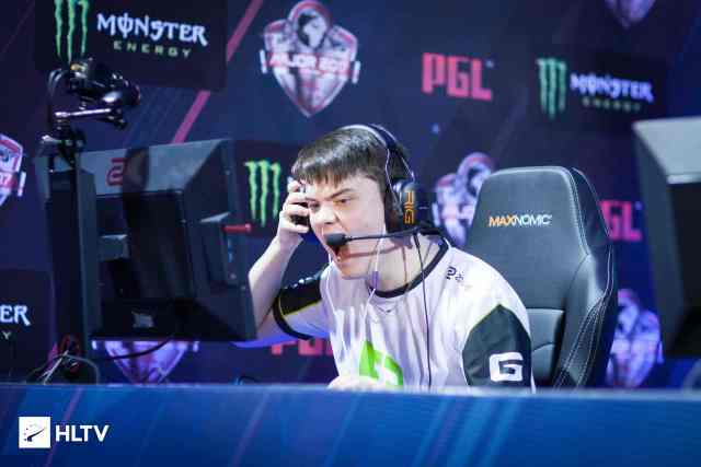 体育中超再 体育中超再